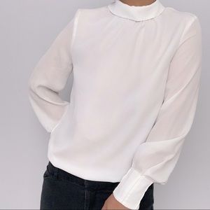 Modern Chic Flowy Mock Neck Cuff Long Sleeve Blouse Shirt Top in White (EUR 32P)